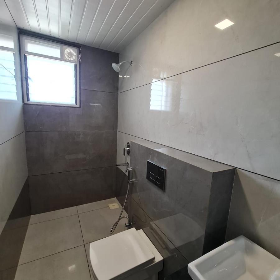 Hotel Grand Indu, 3 Star Kolhápur Kültér fotó