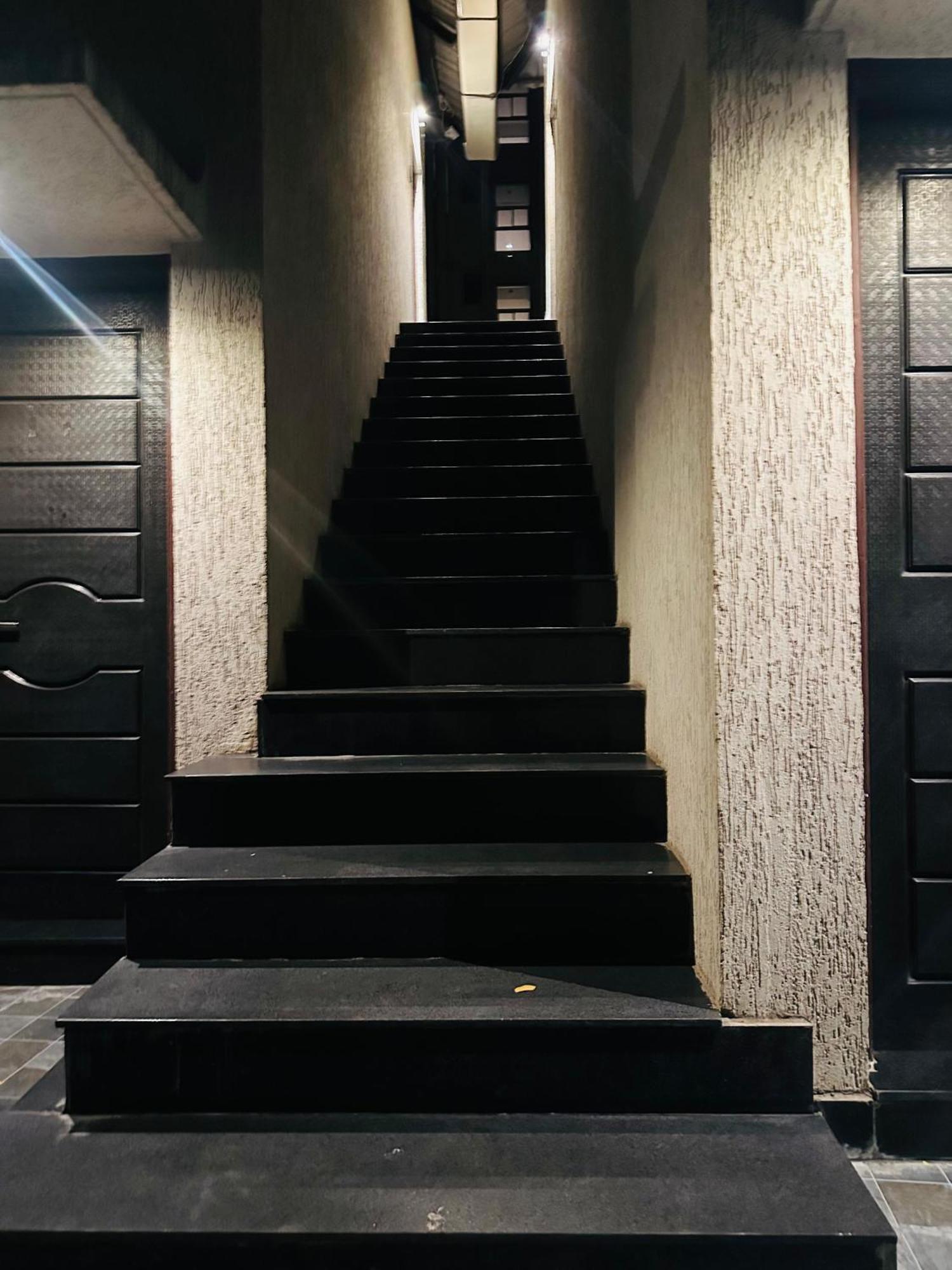 Hotel Grand Indu, 3 Star Kolhápur Kültér fotó